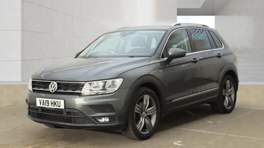 Volkswagen Tiguan - Image 2