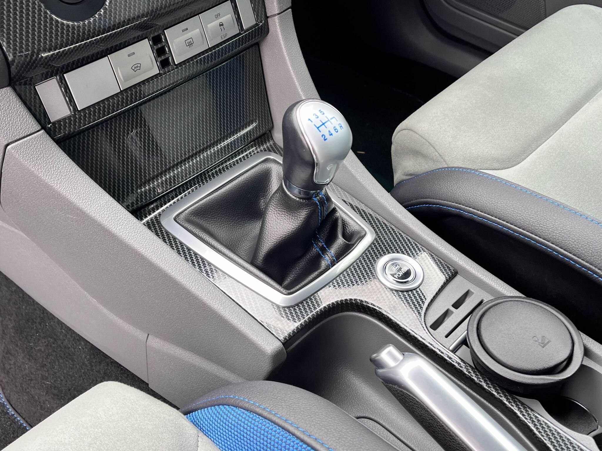 Ford Focus - Image 12