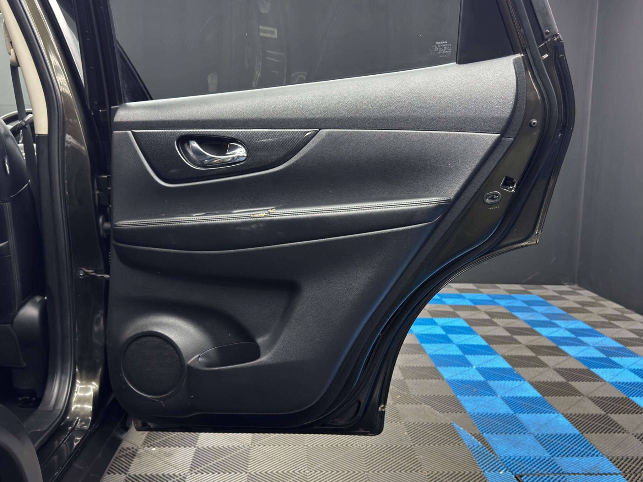 Nissan X-Trail - Image 41