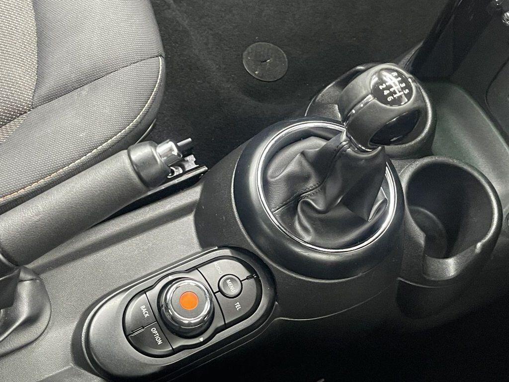 MINI Hatch - Image 32