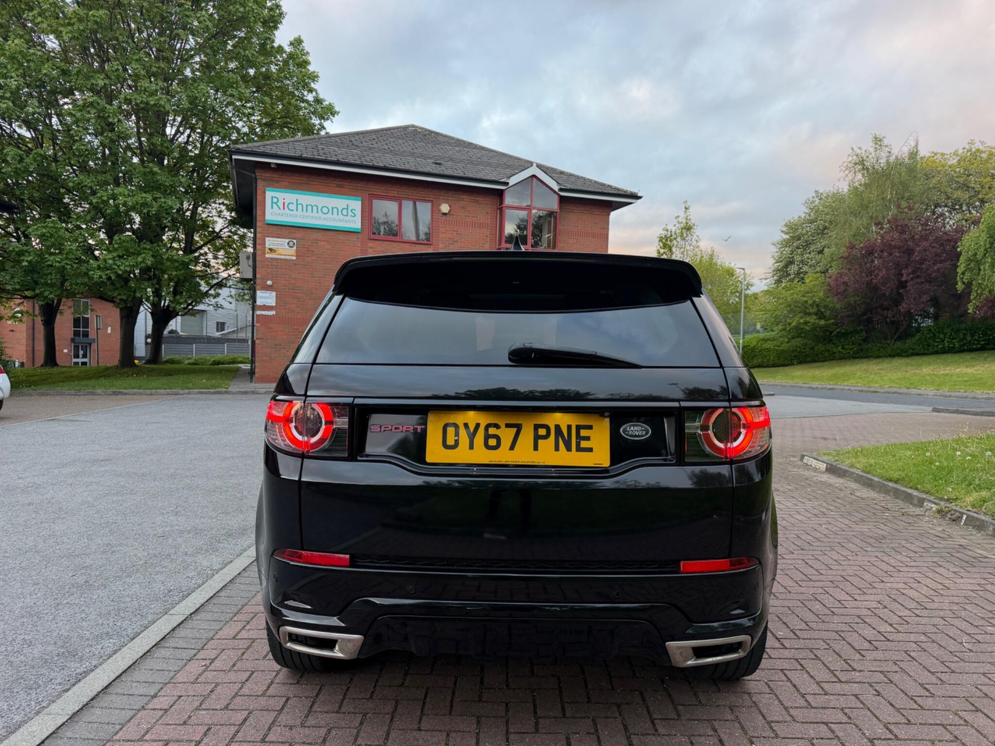 Land Rover DISCOVERY SPORT - Image 17