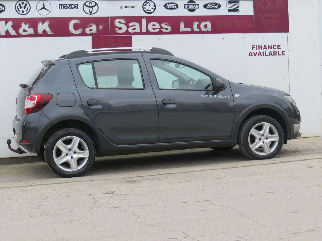 Dacia Sandero Stepway - Image 21