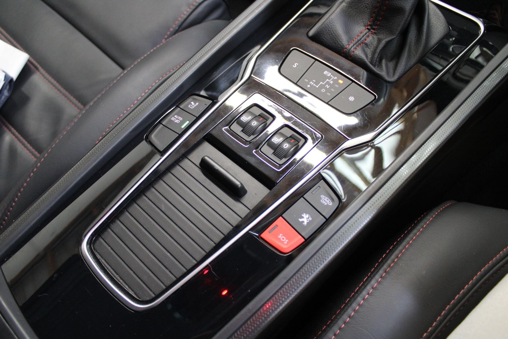 Peugeot 508 SW - Image 25