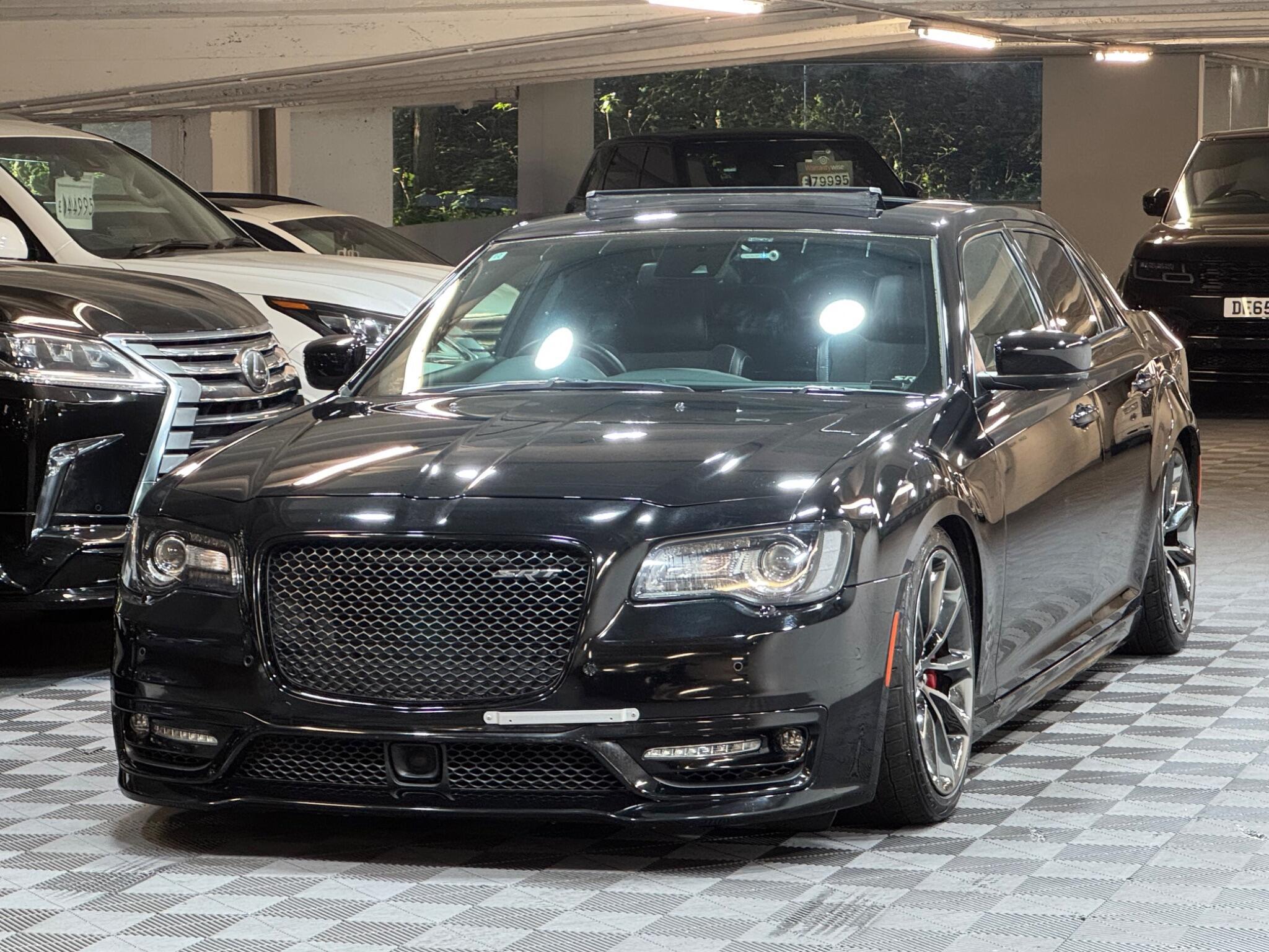Chrysler 300C - Image 6