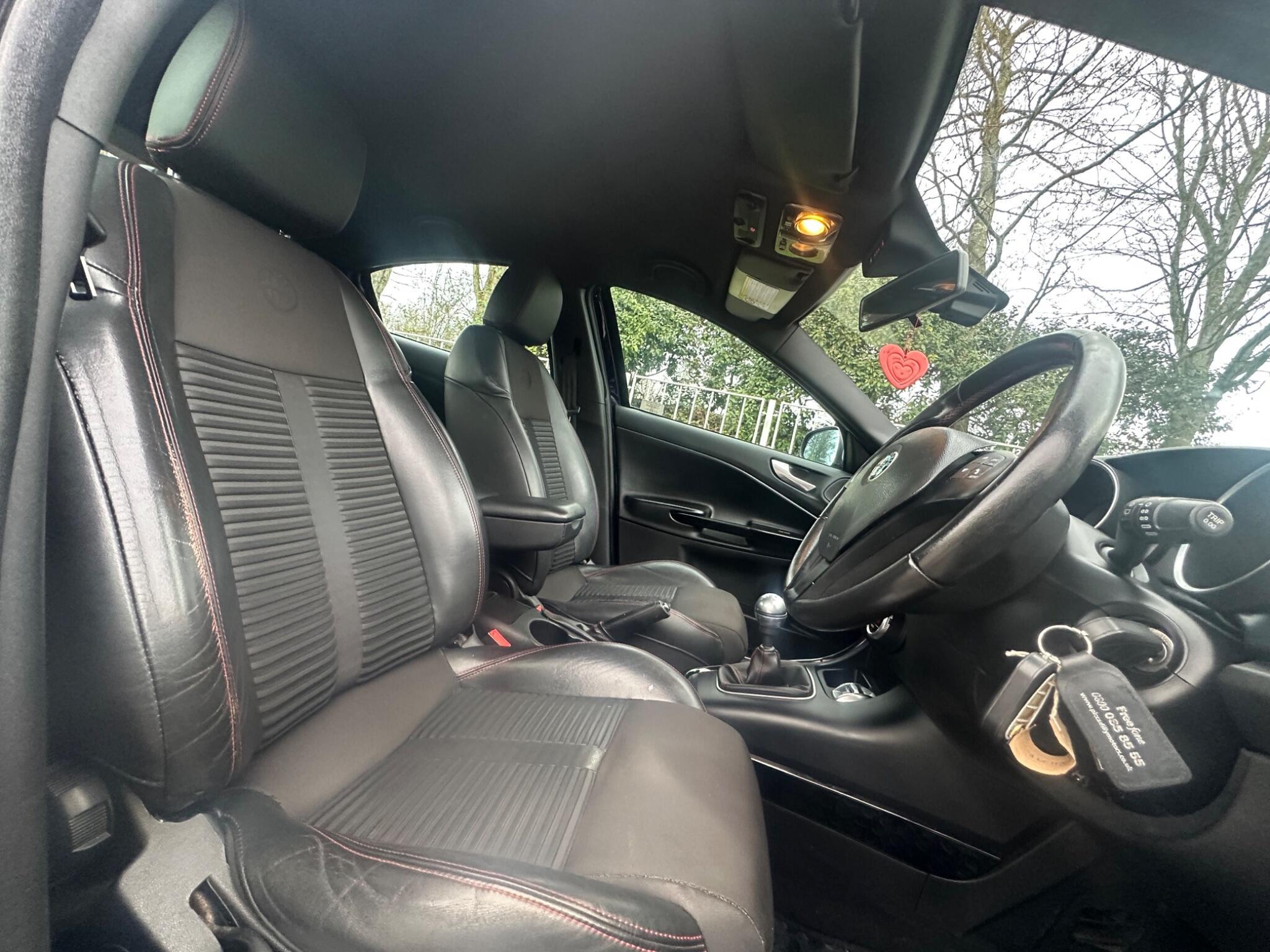 Alfa Romeo Giulietta - Image 28