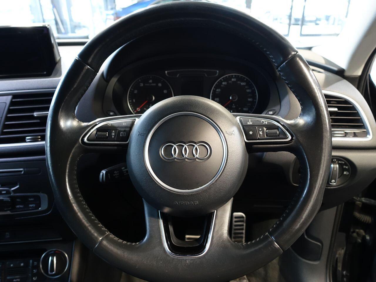 Audi Q3 - Image 18