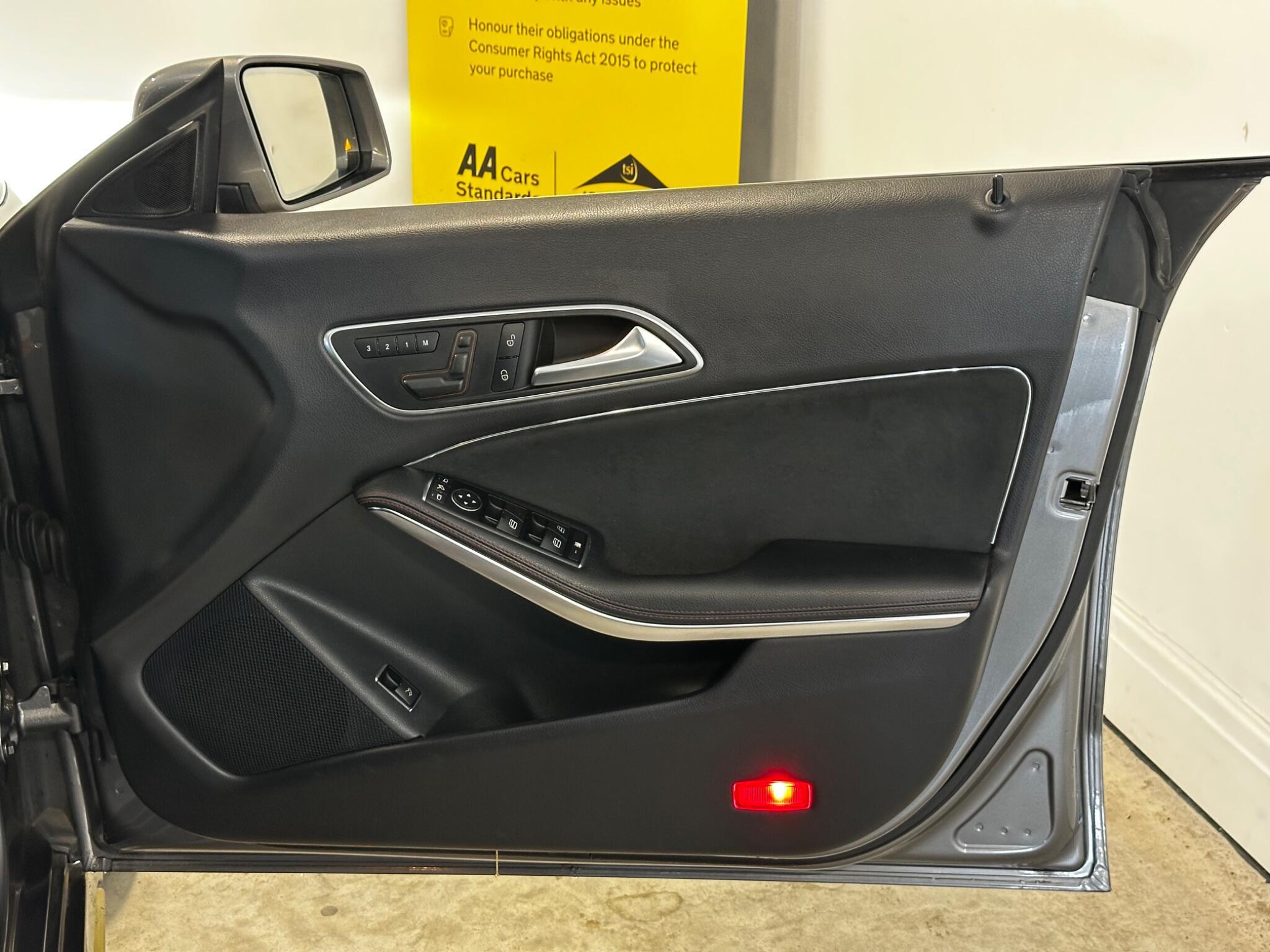 Mercedes CLA - Image 11