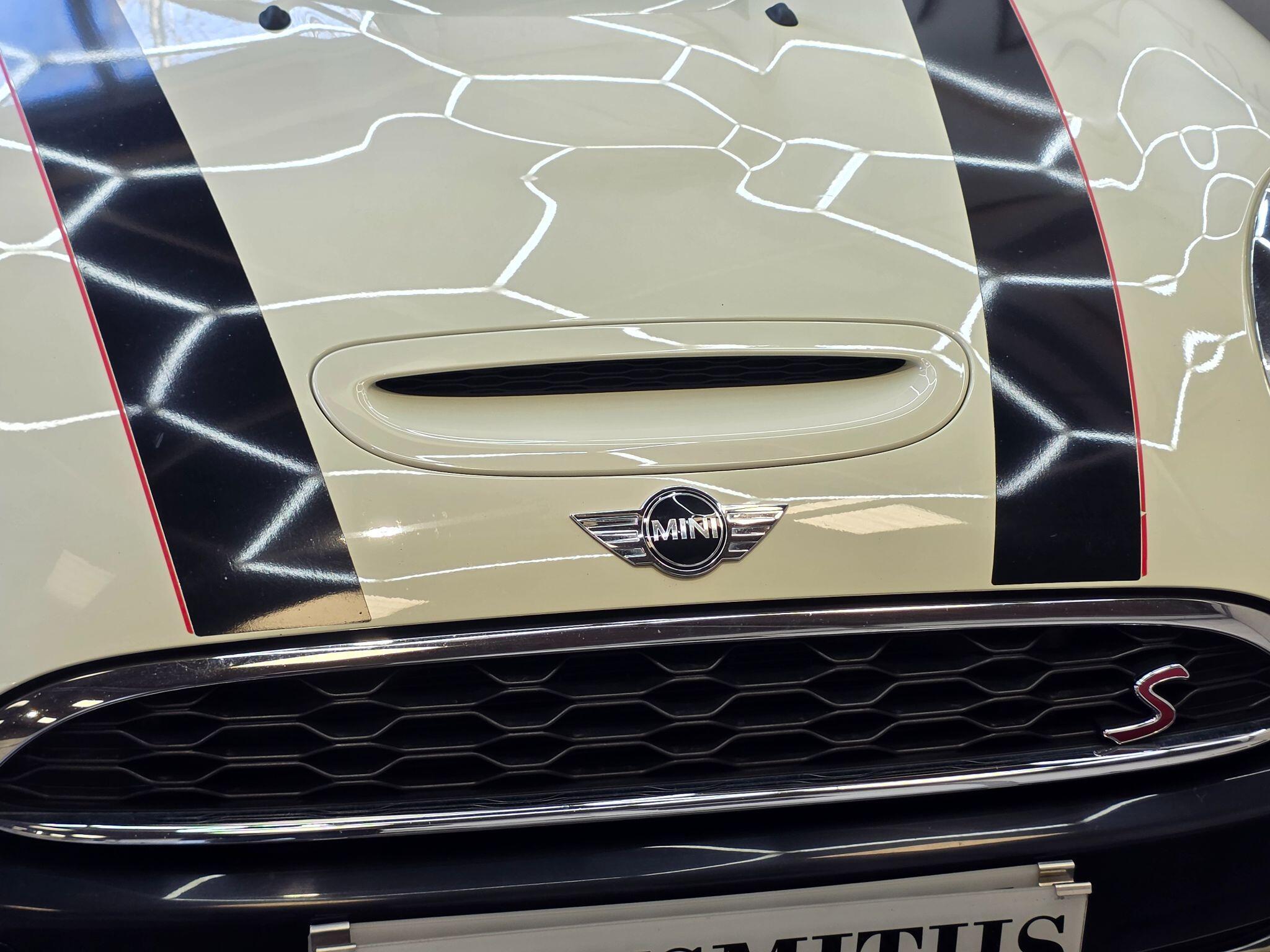 MINI Hatch - Image 8