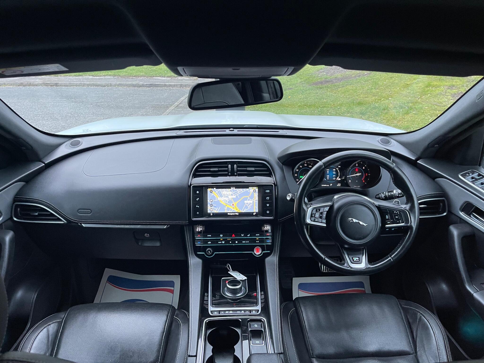 Jaguar F-Pace - Image 48