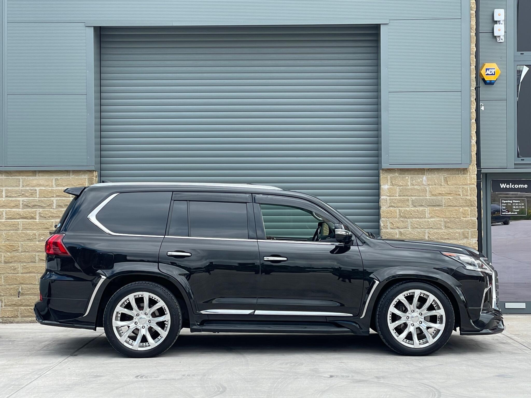 Lexus LX - Image 5