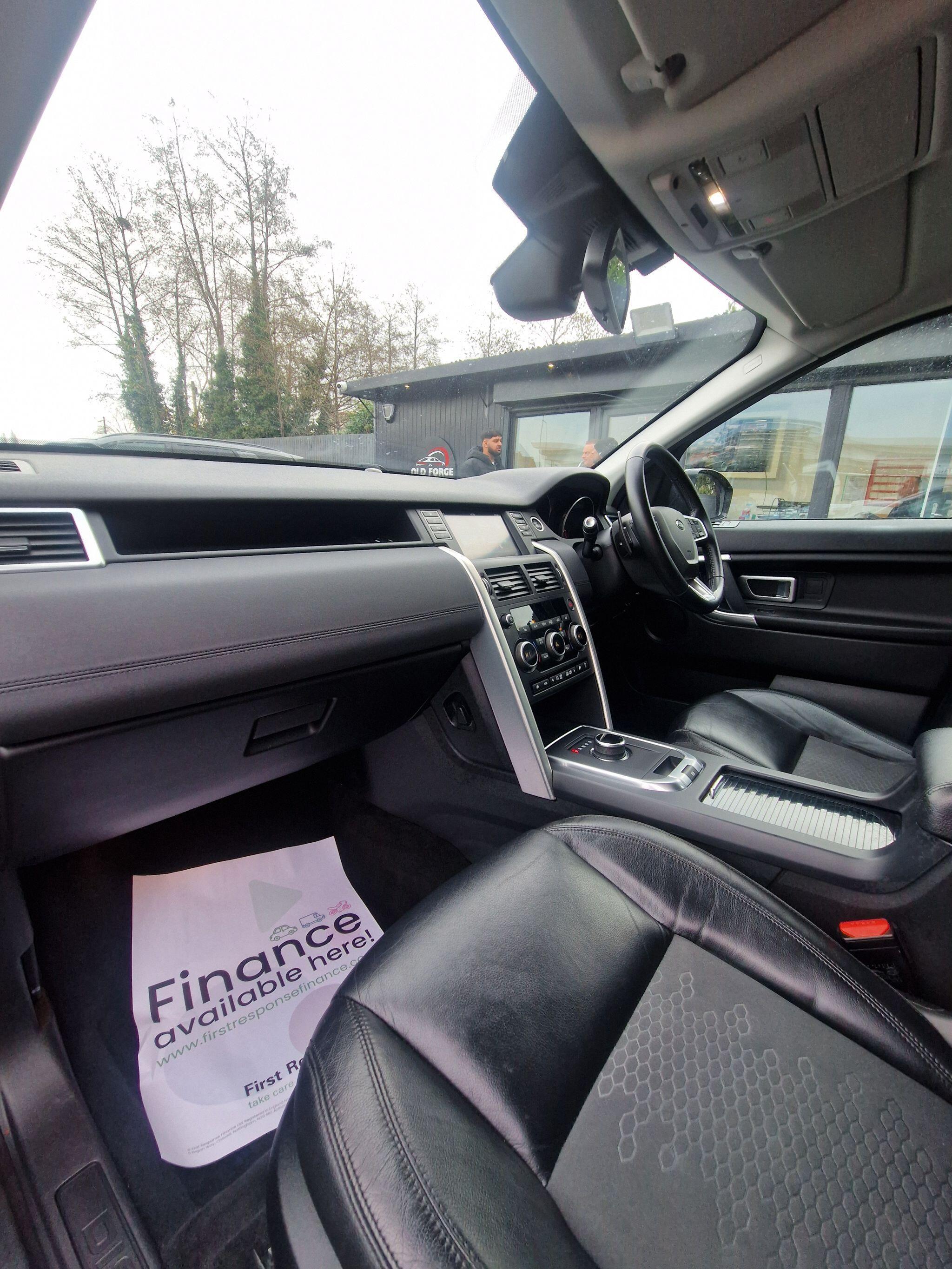 Land Rover DISCOVERY SPORT - Image 36