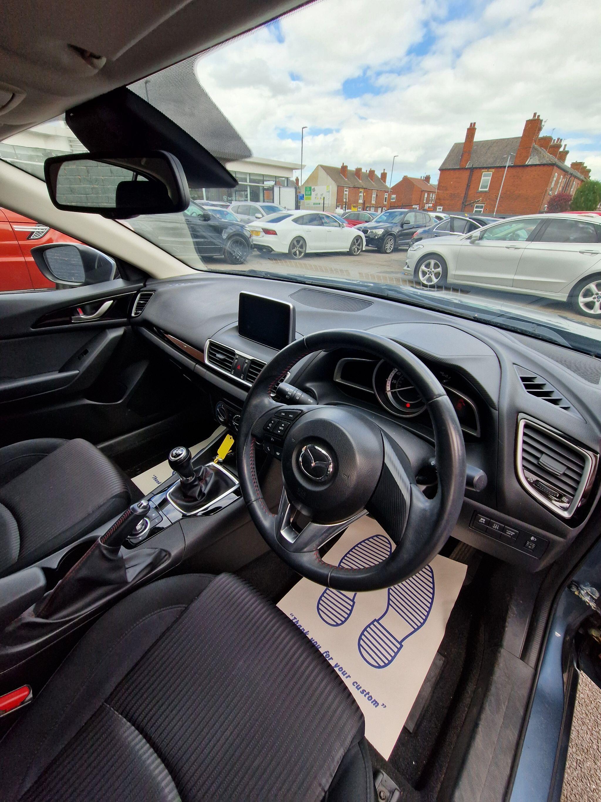 Mazda MAZDA3 - Image 30