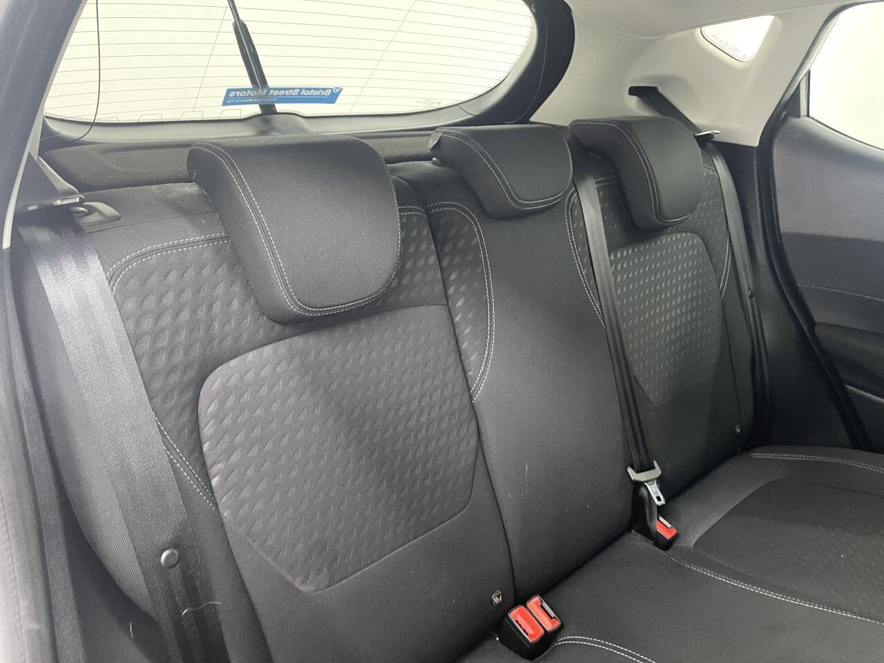 Ford Fiesta - Image 35