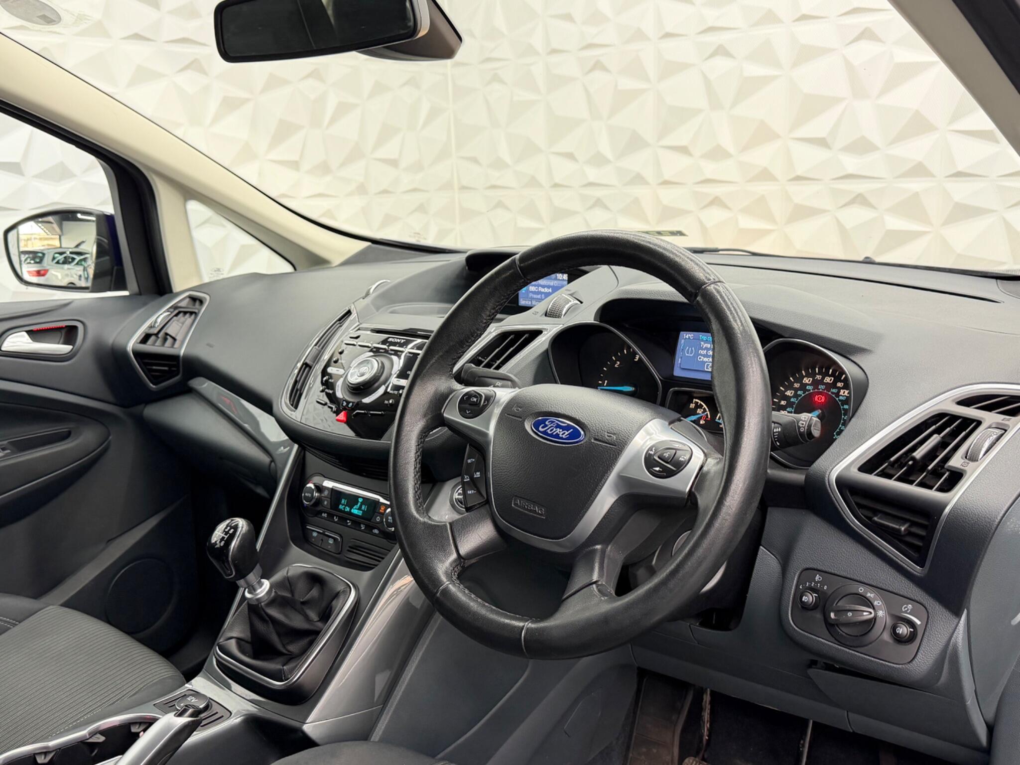 Ford C-MAX - Image 12