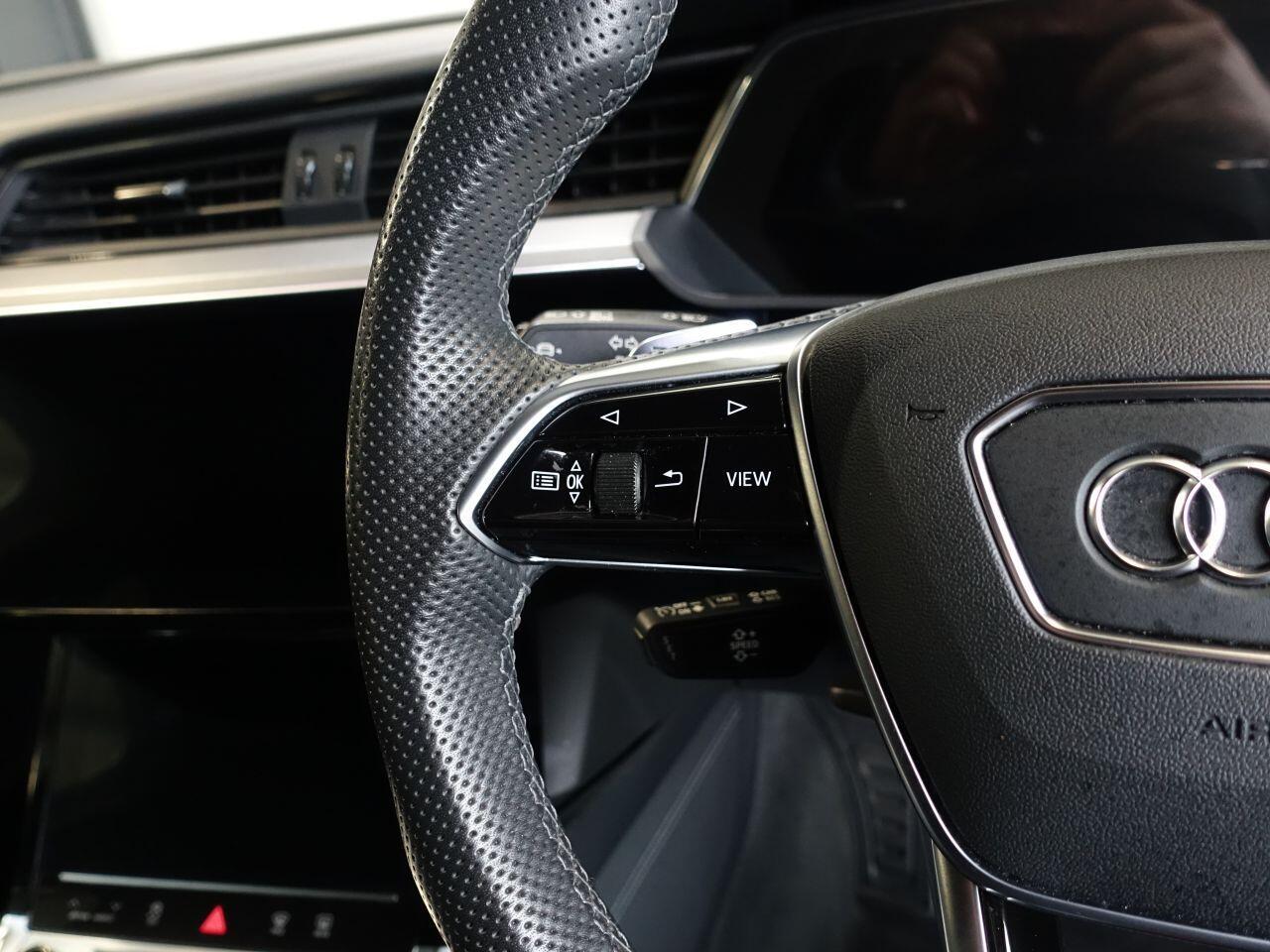 Audi E-Tron - Image 19