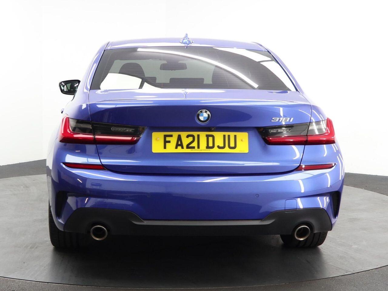 BMW 3 Series - Image 10