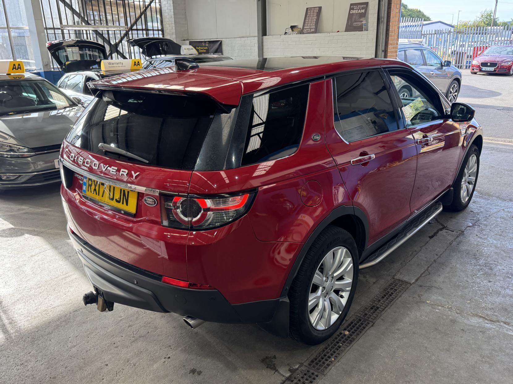 Land Rover DISCOVERY SPORT - Image 9