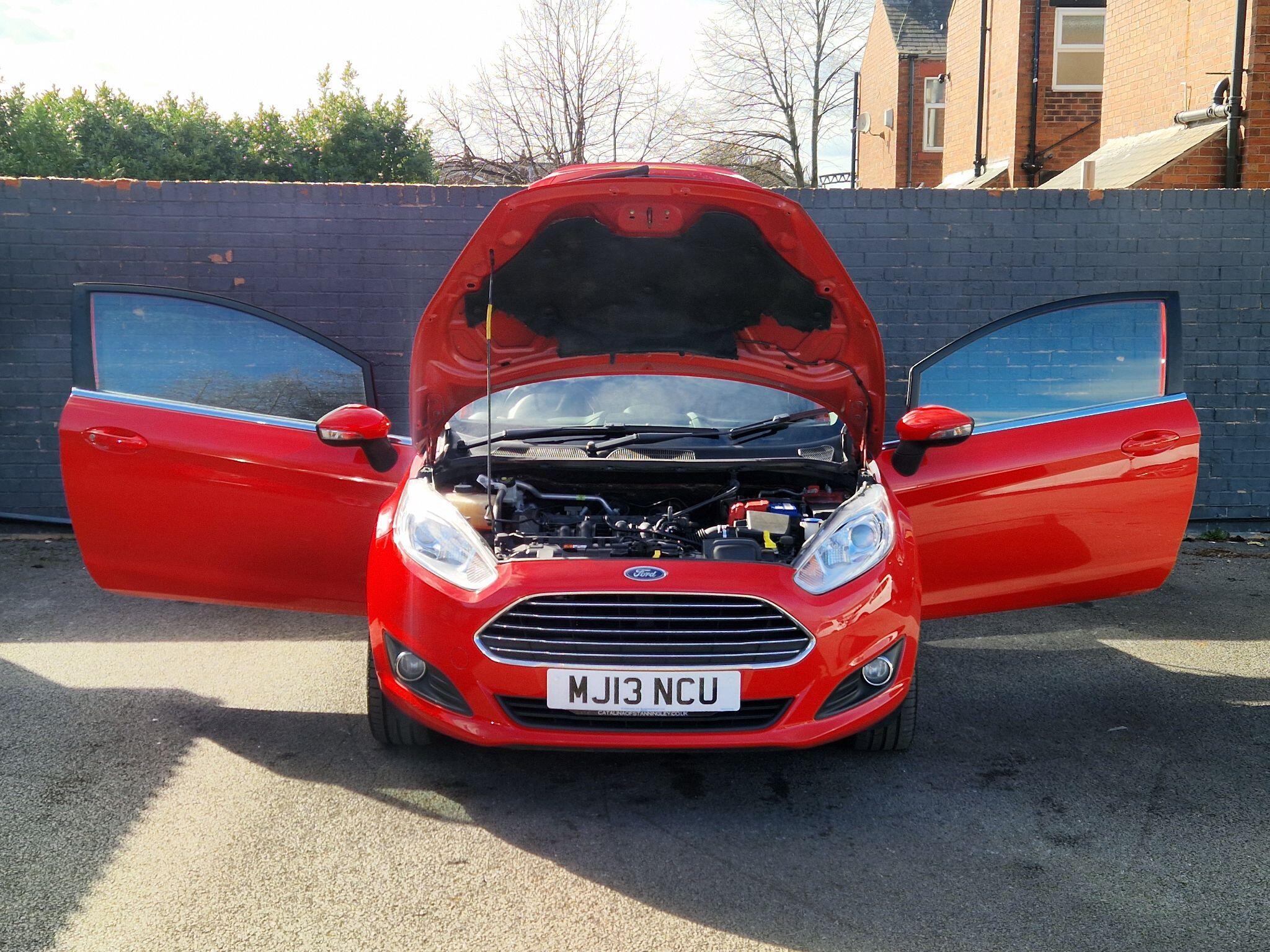 Ford Fiesta - Image 13