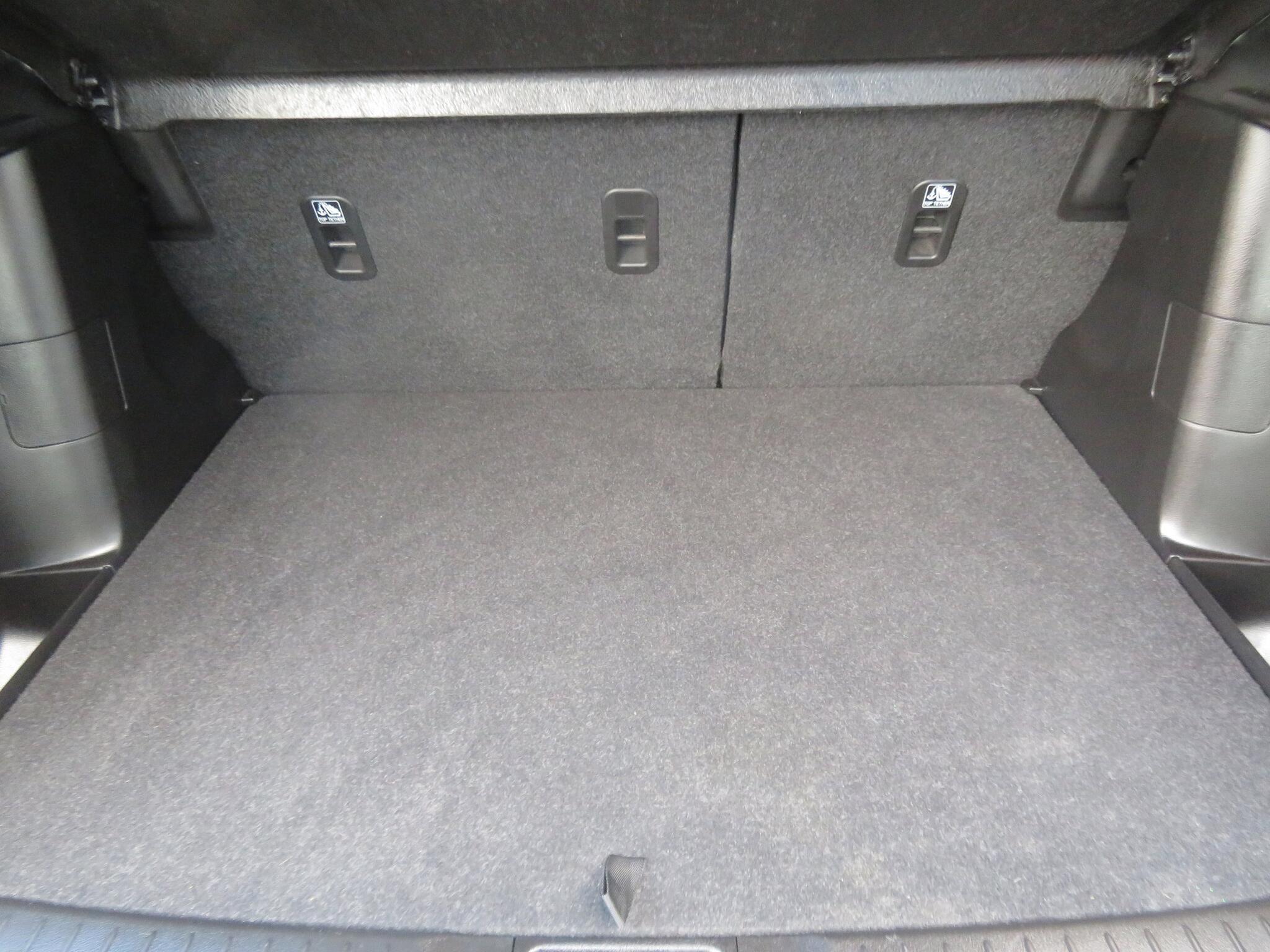Suzuki Vitara - Image 9