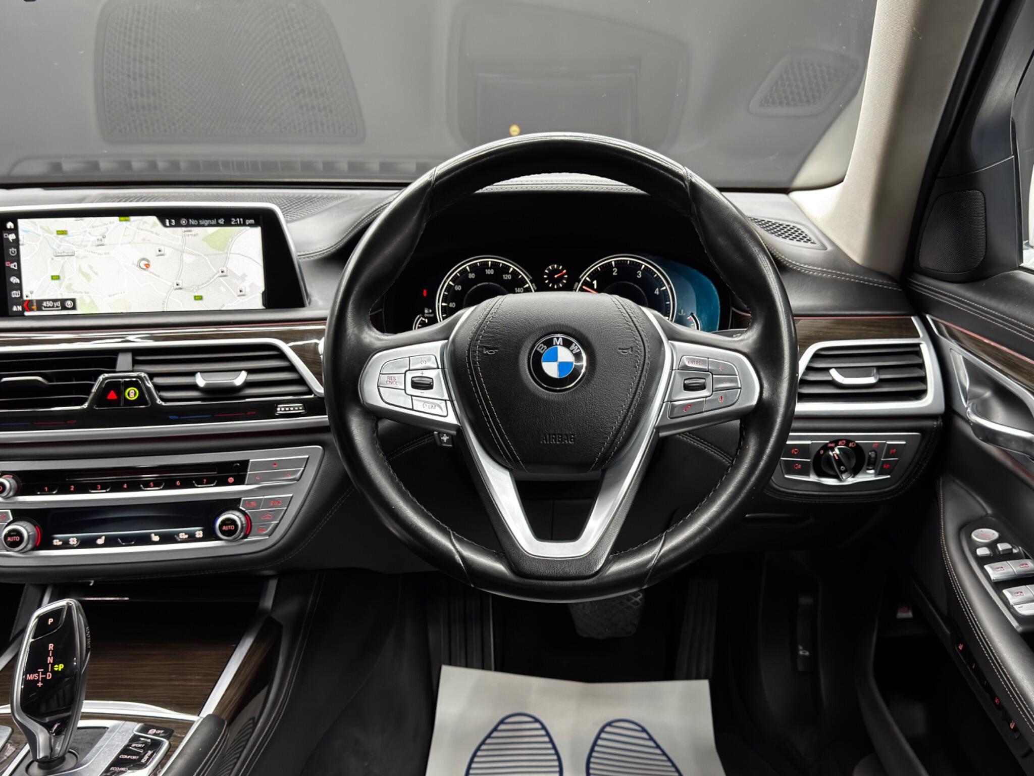 BMW 7 Series - Image 18