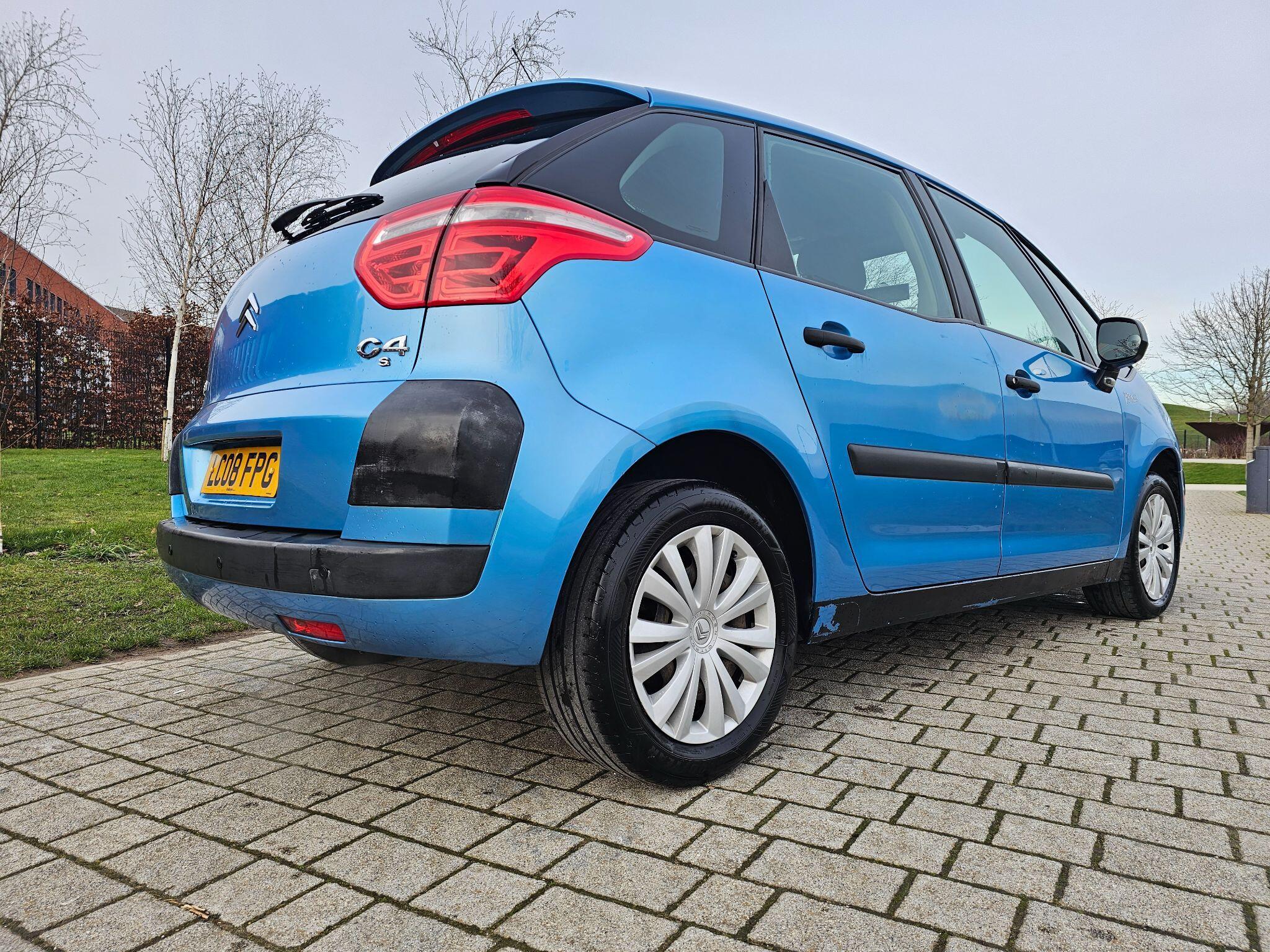 Citroen C4 Picasso - Image 7