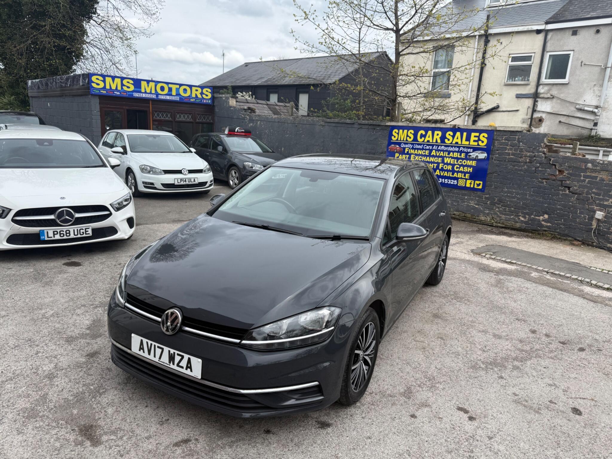 Volkswagen Golf - Image 33
