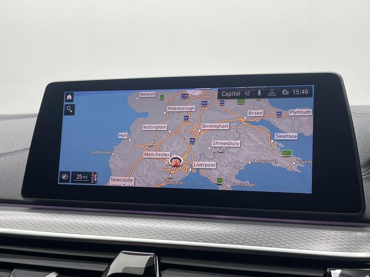 BMW 5 Series - Image 5