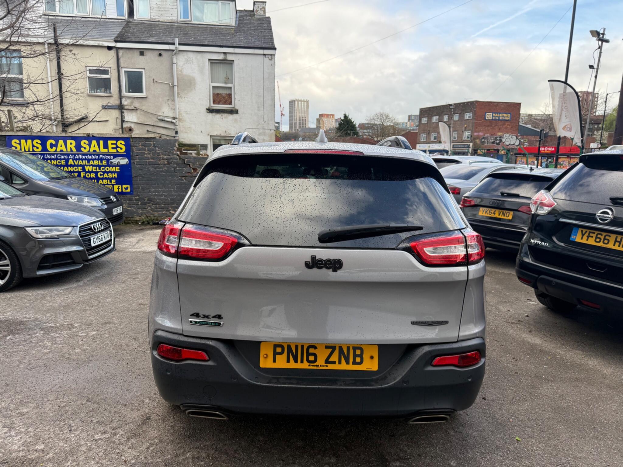 Jeep Cherokee - Image 6