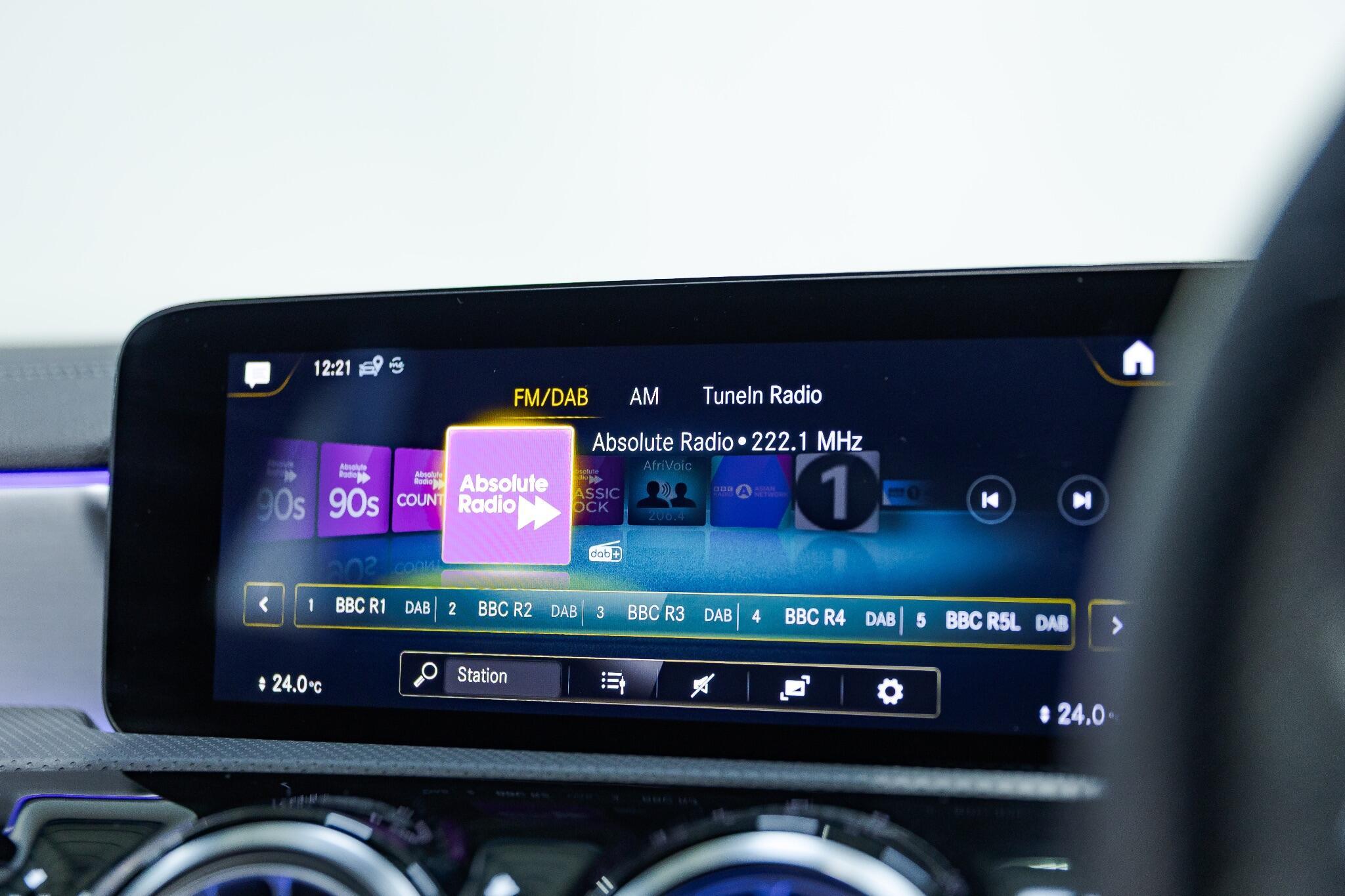 Mercedes CLA - Image 41