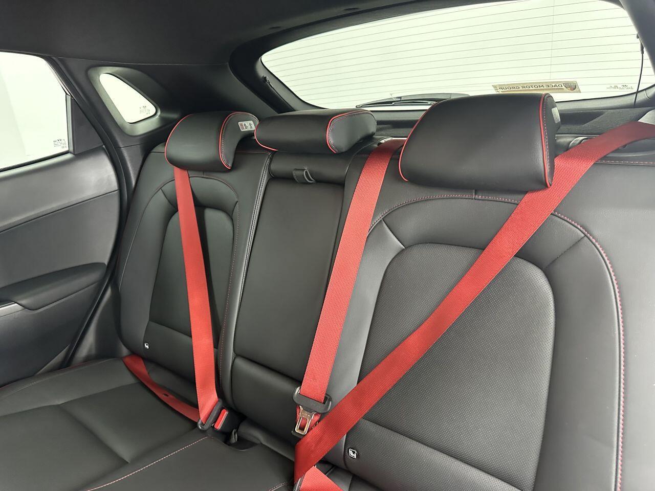 Hyundai Kona - Image 13