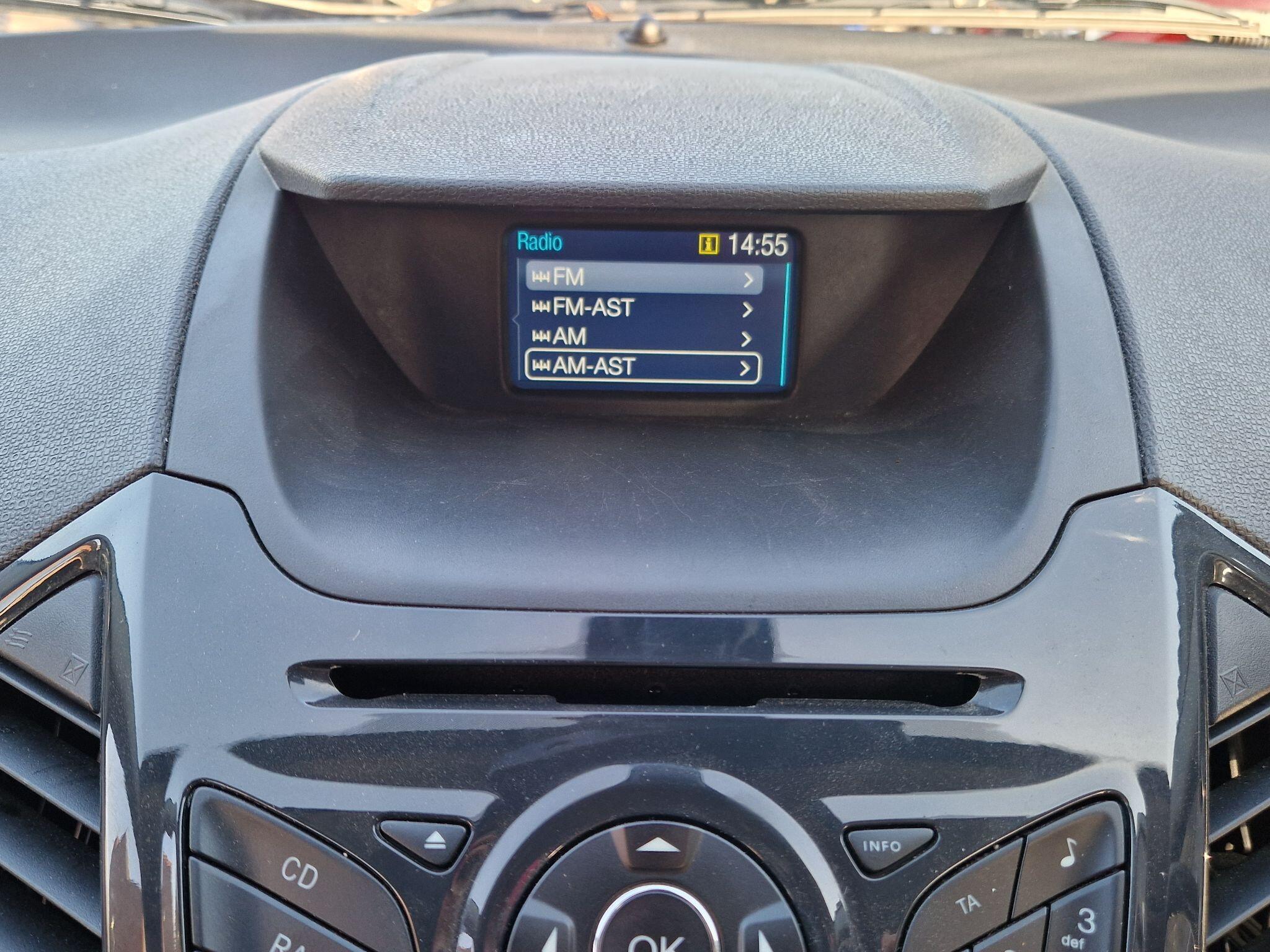 Ford Ecosport - Image 32