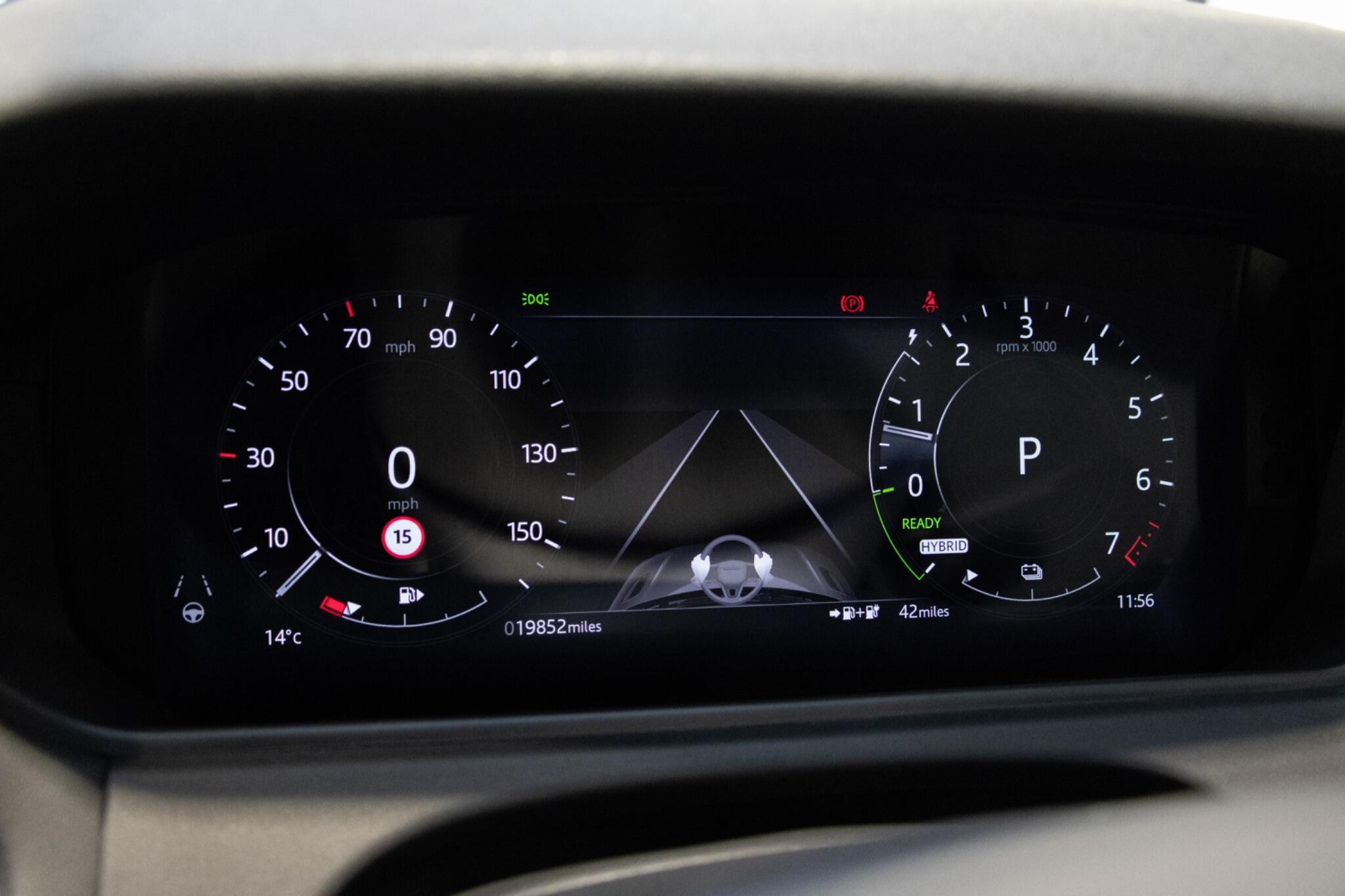 Land Rover Range Rover Velar - Image 35