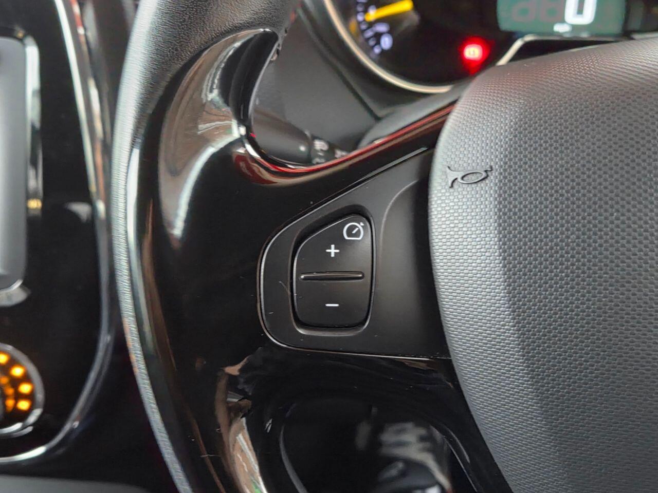 Renault Captur - Image 16