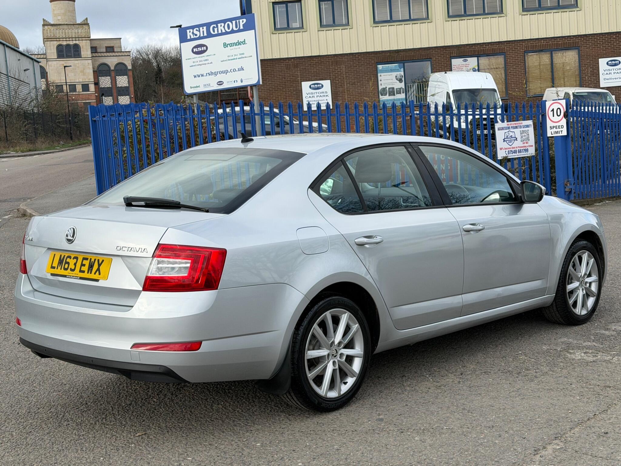 Skoda Octavia - Image 10