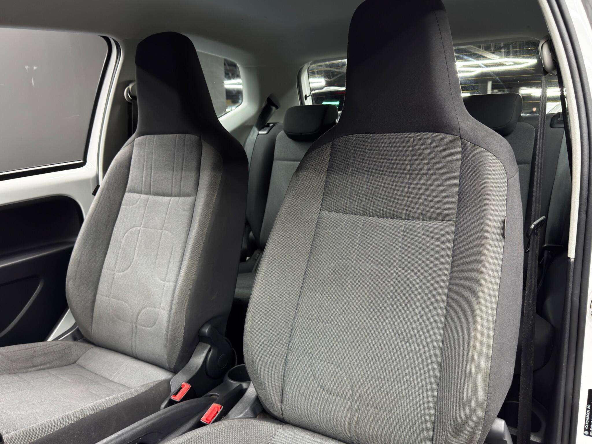 Volkswagen up! - Image 14