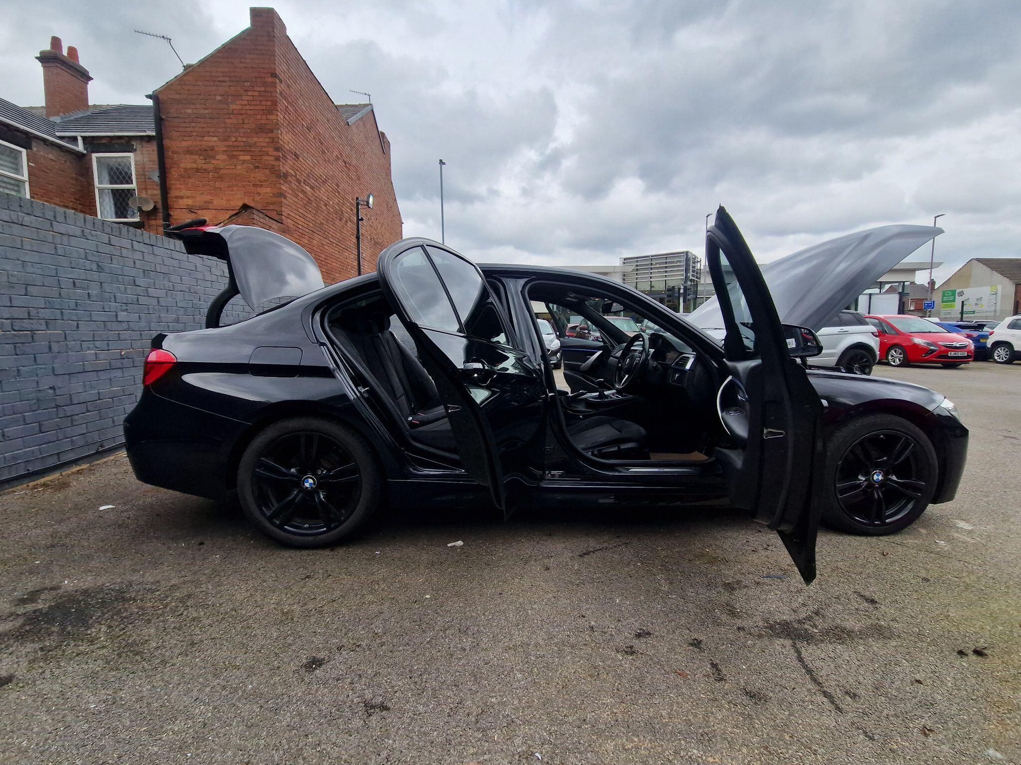 BMW 3 Series - Image 22