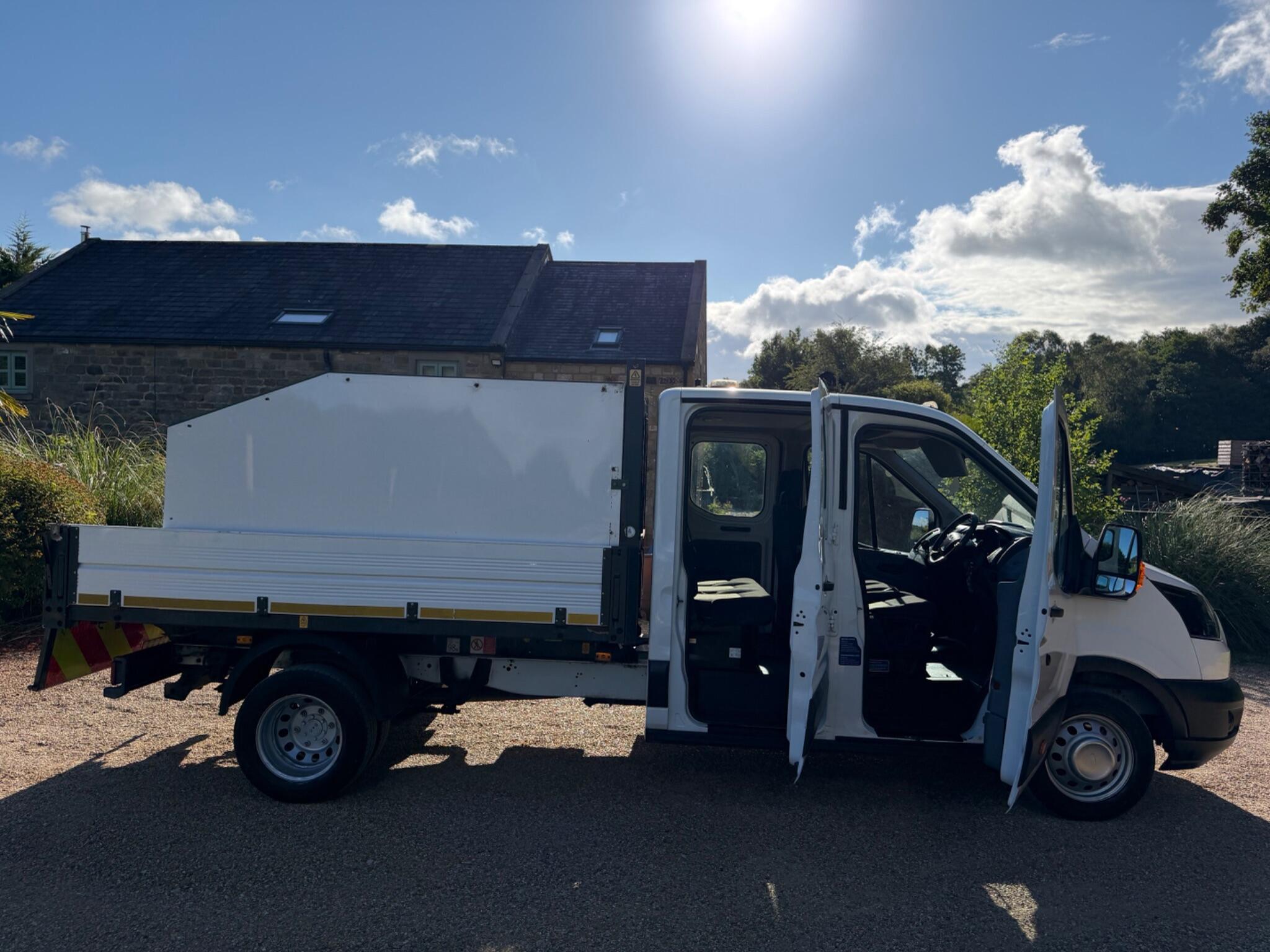 Ford Transit - Image 16