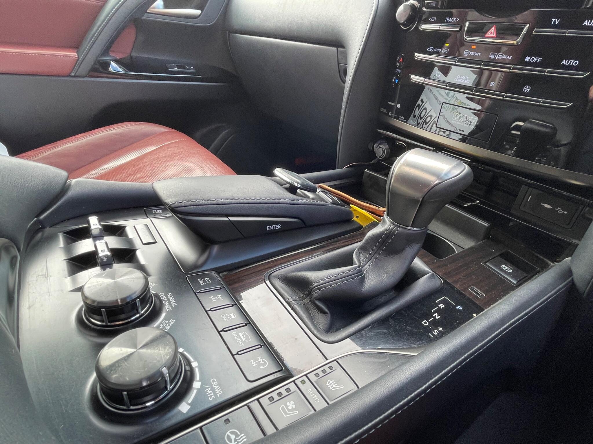 Lexus LX - Image 16