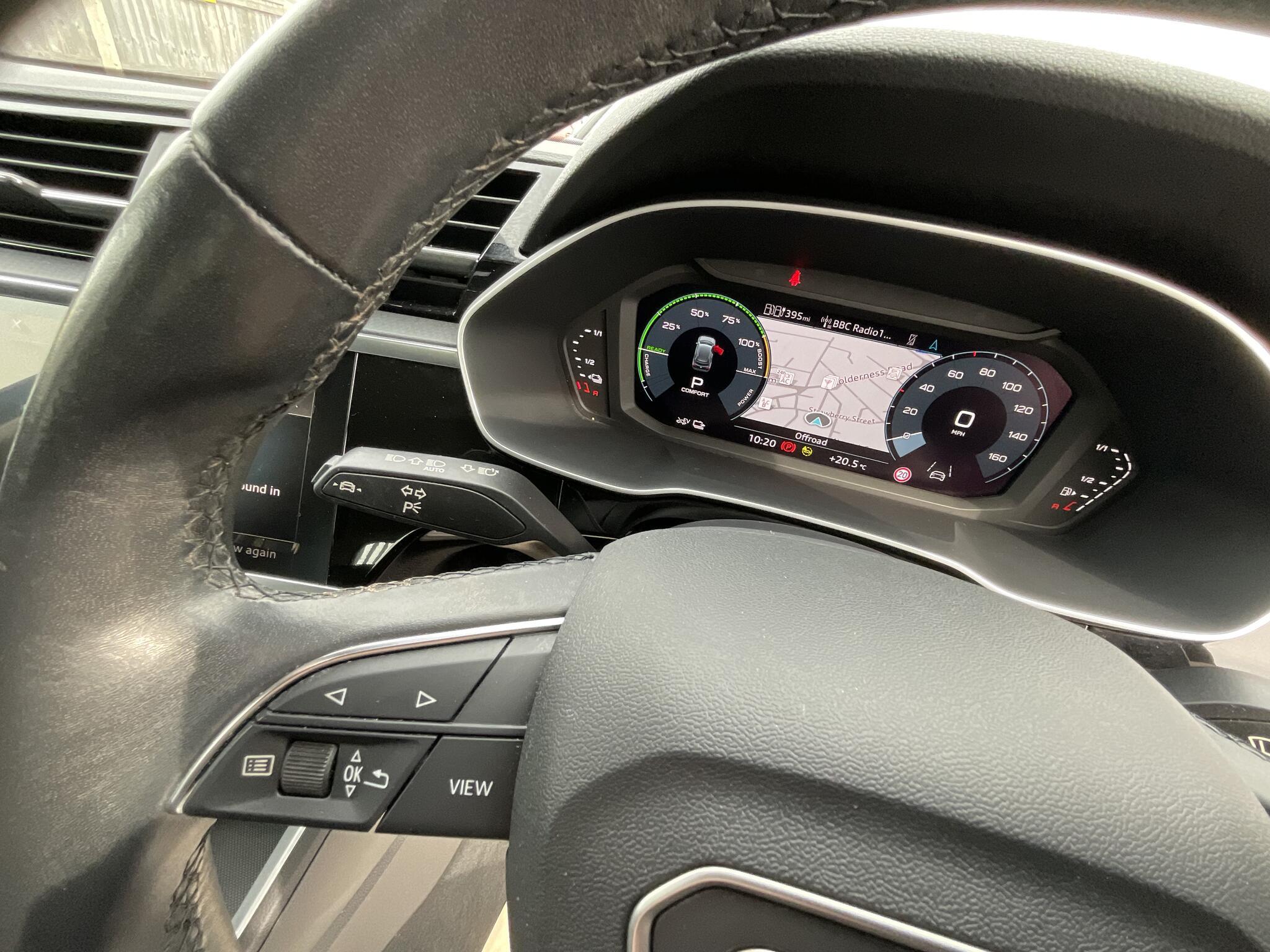 Audi Q3 - Image 20