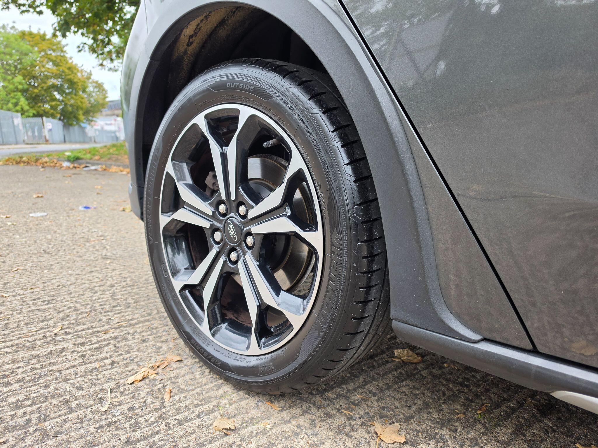 Ford Focus - Image 3