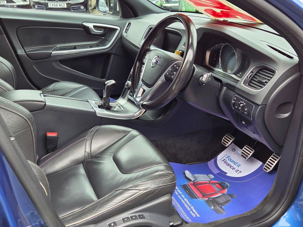 Volvo V60 - Image 15