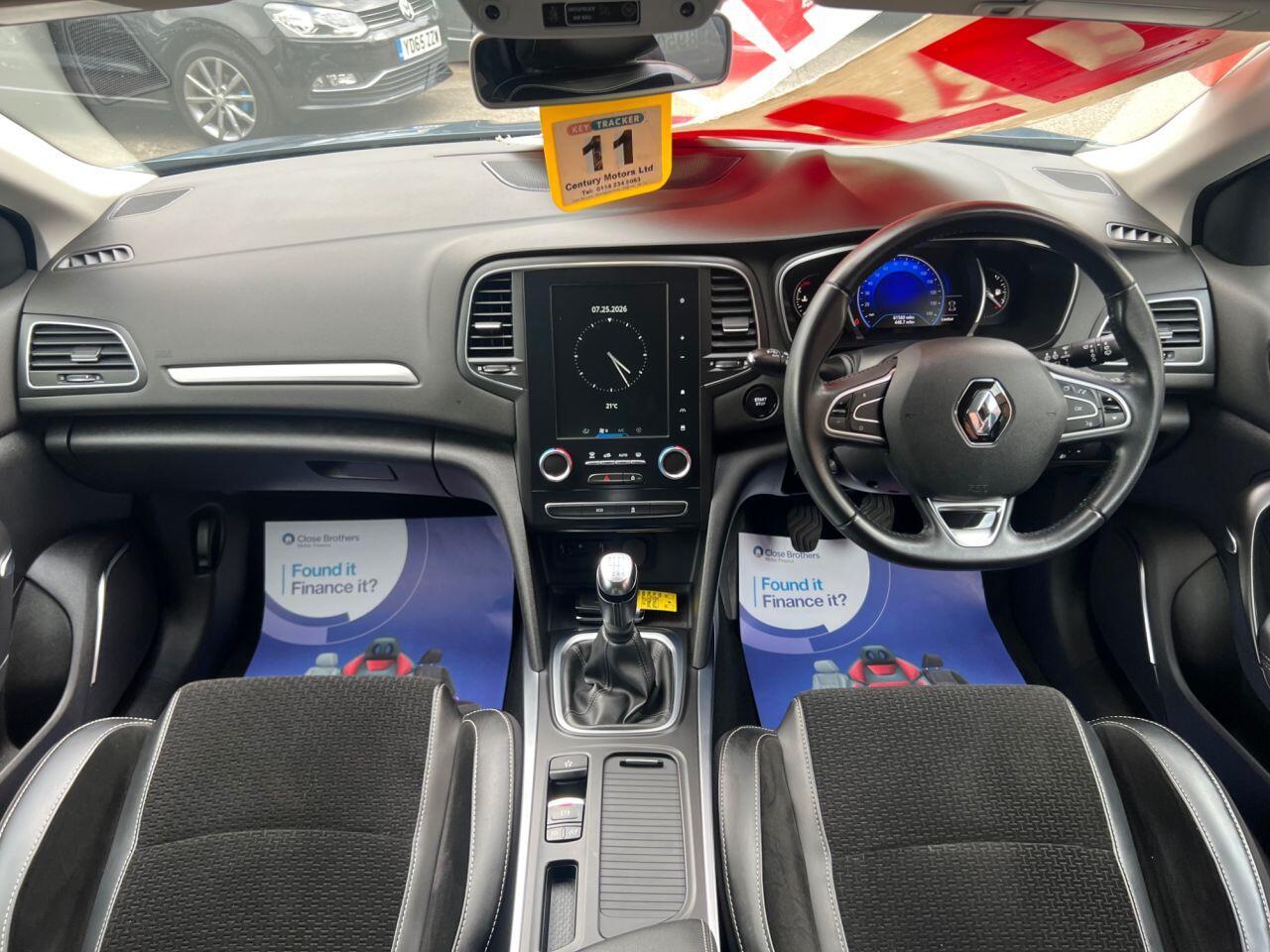 Renault Megane - Image 18