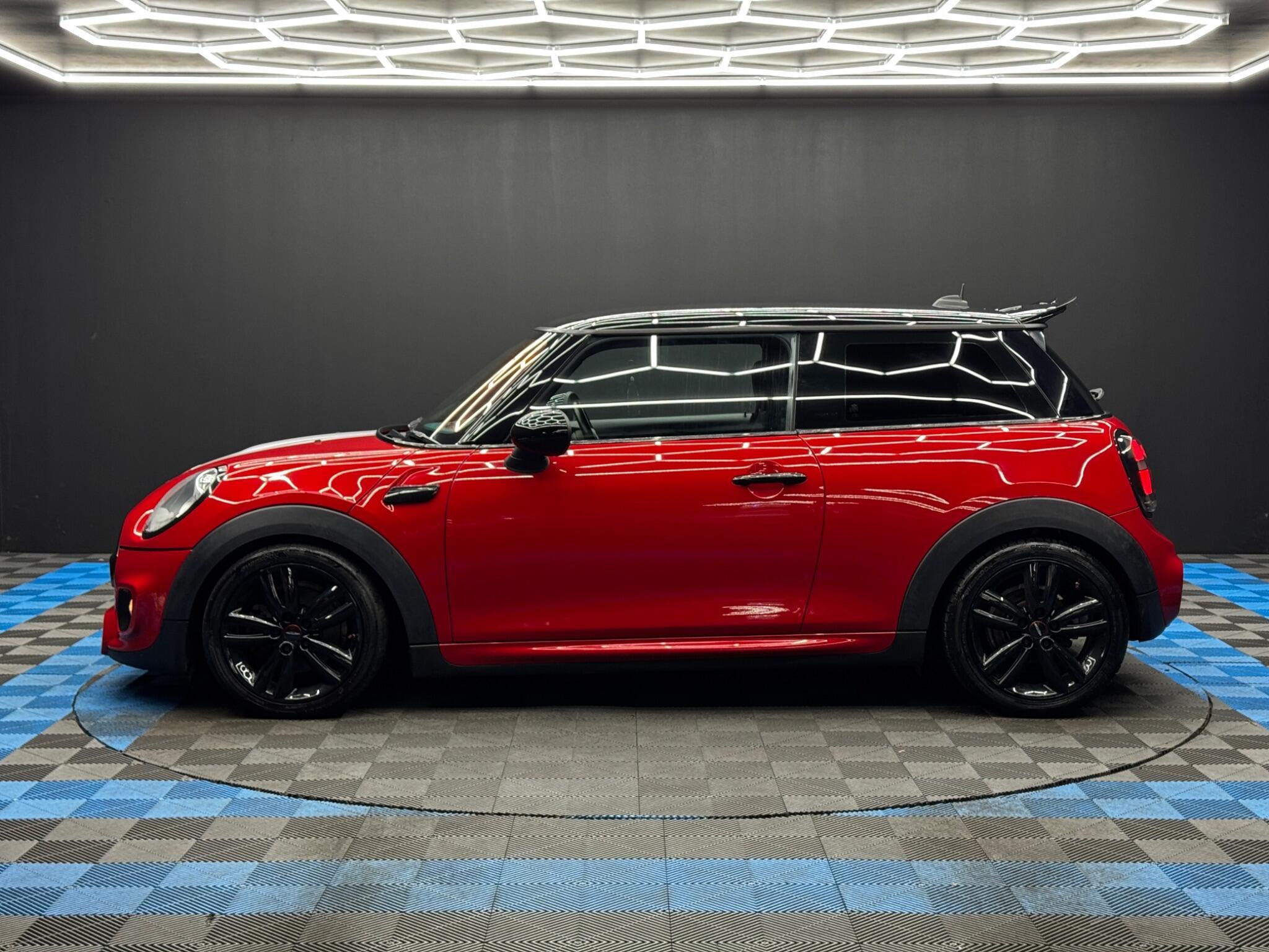 MINI Hatch - Image 8