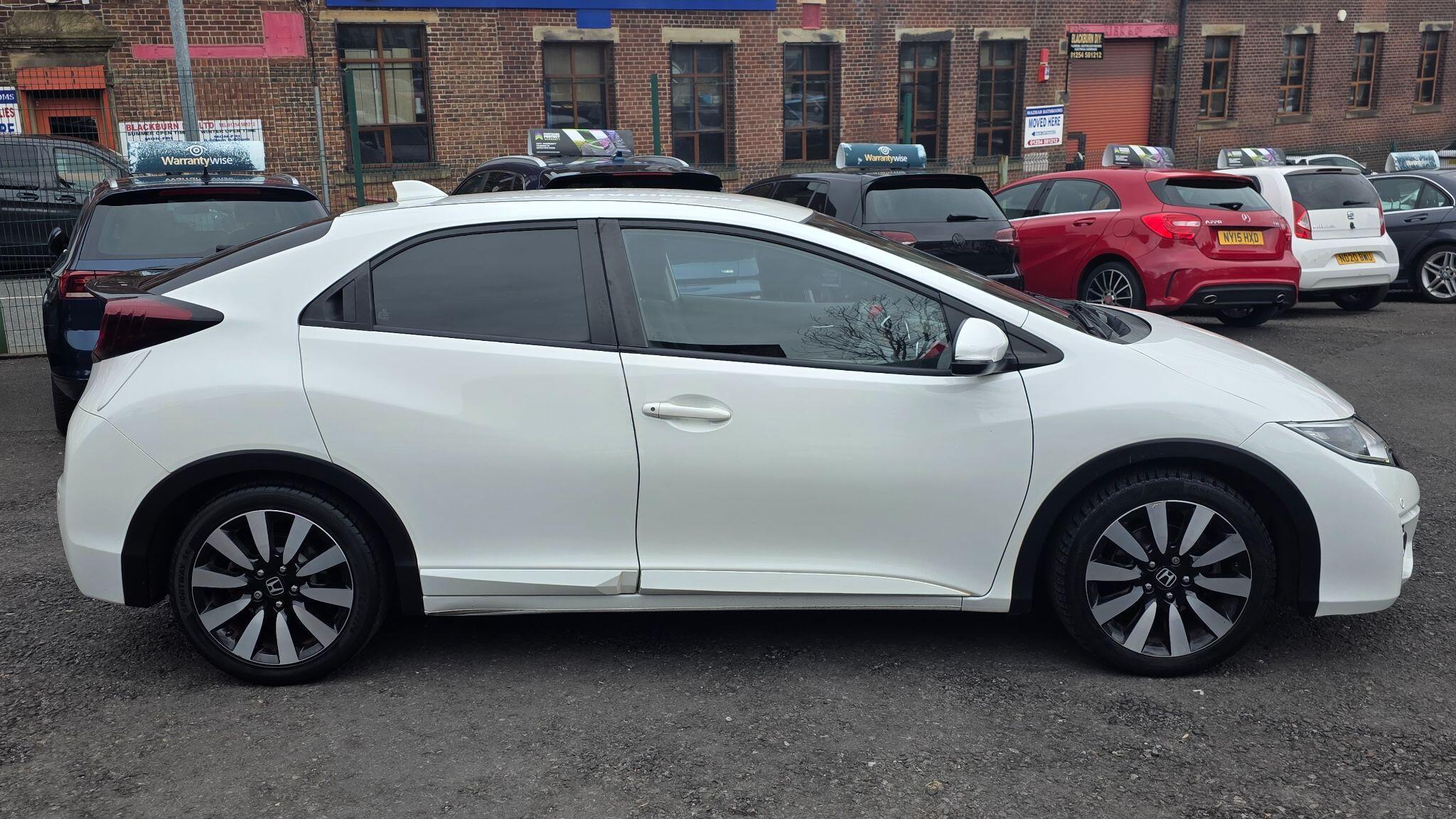 Honda Civic - Image 8