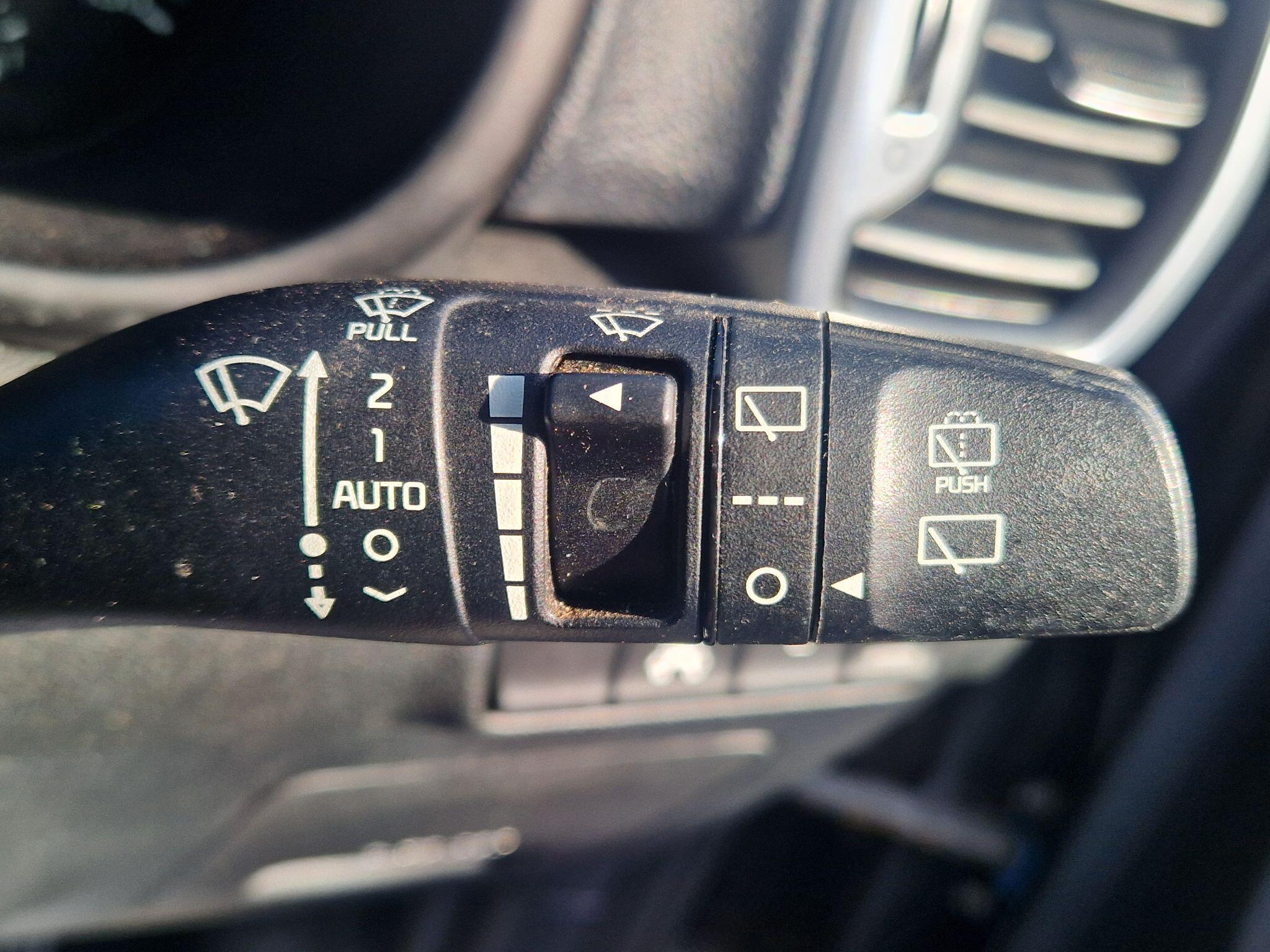 Kia Sportage - Image 36