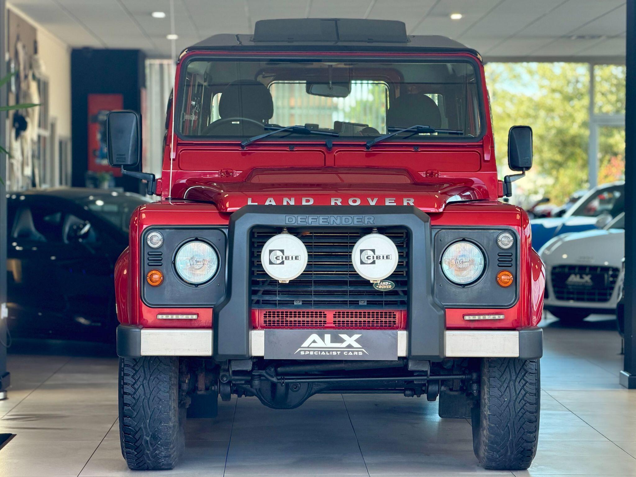 Land Rover Defender 90 - Image 6