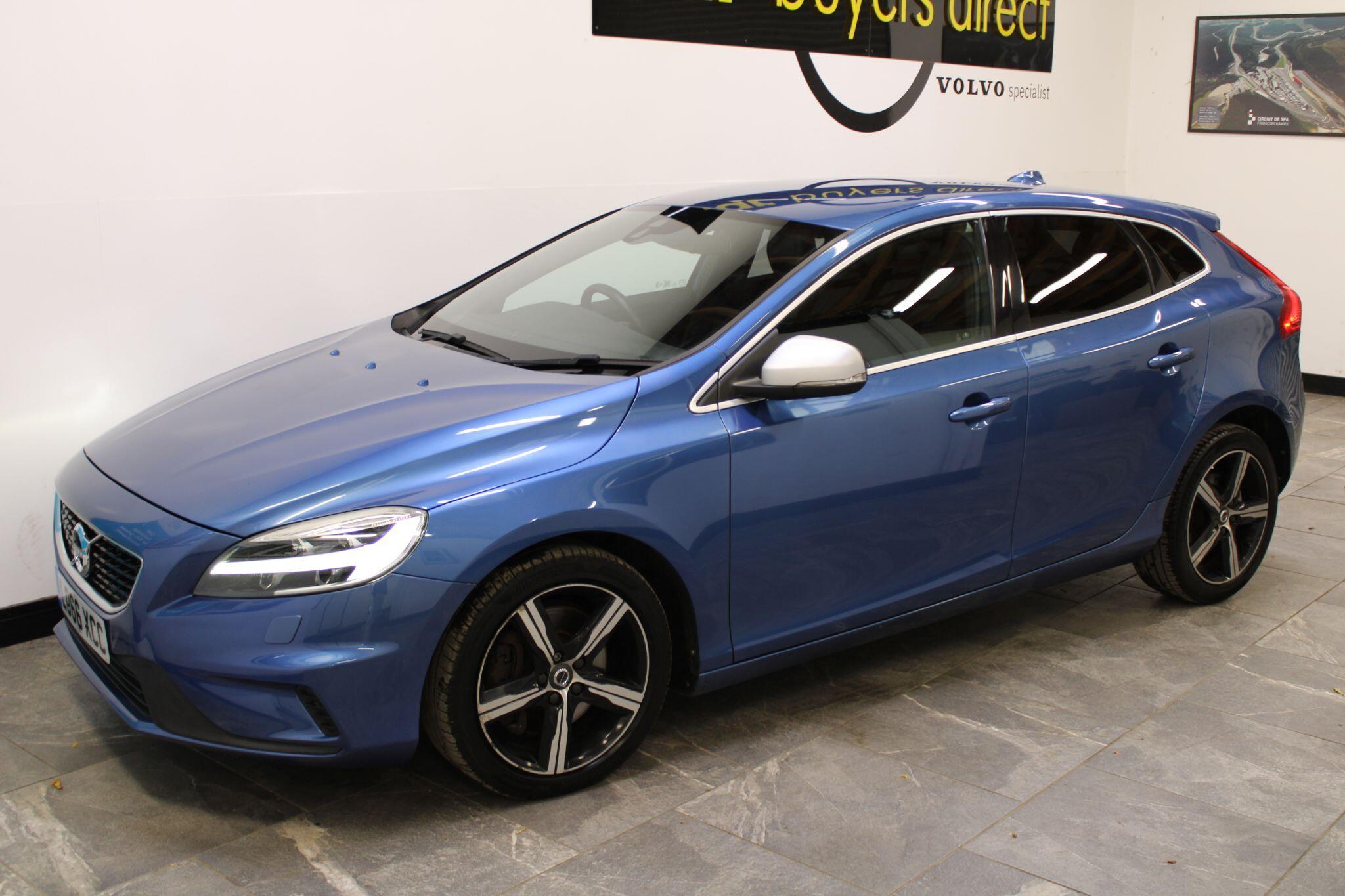 Volvo V40 - Image 20