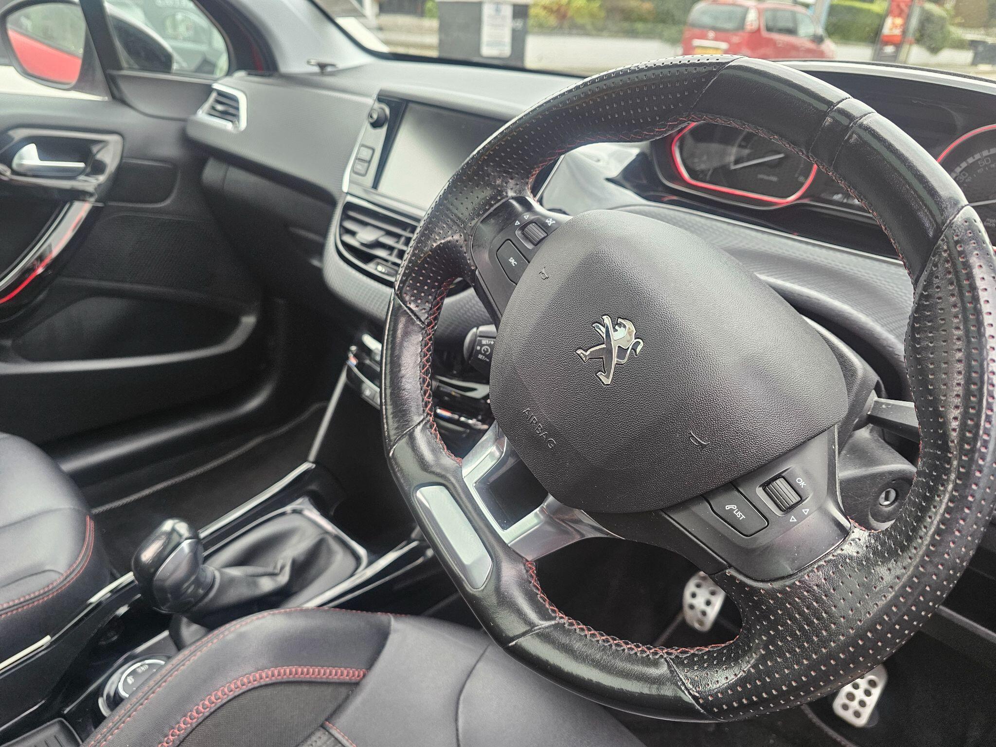 Peugeot 2008 - Image 30