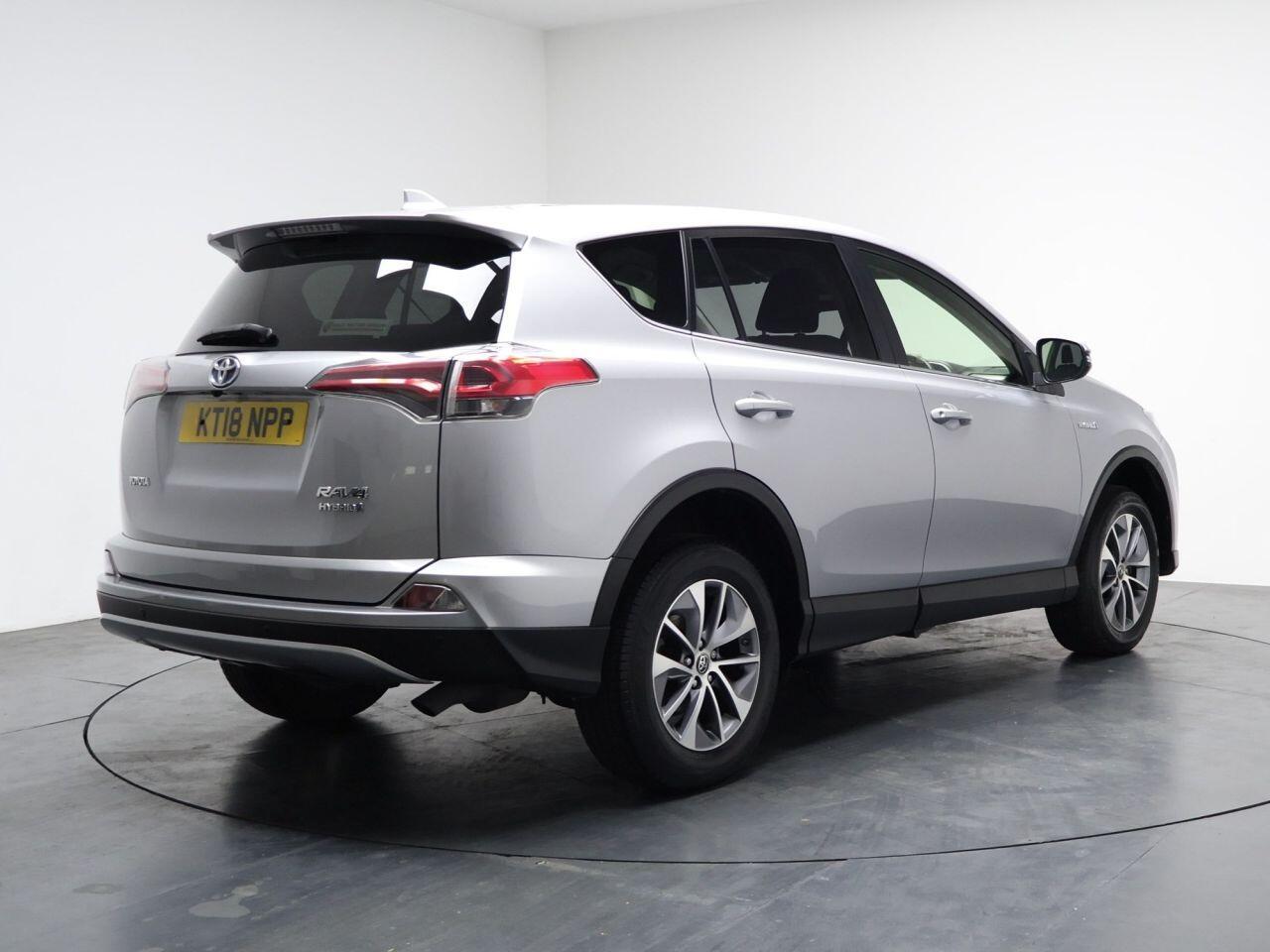 Toyota RAV4 - Image 12