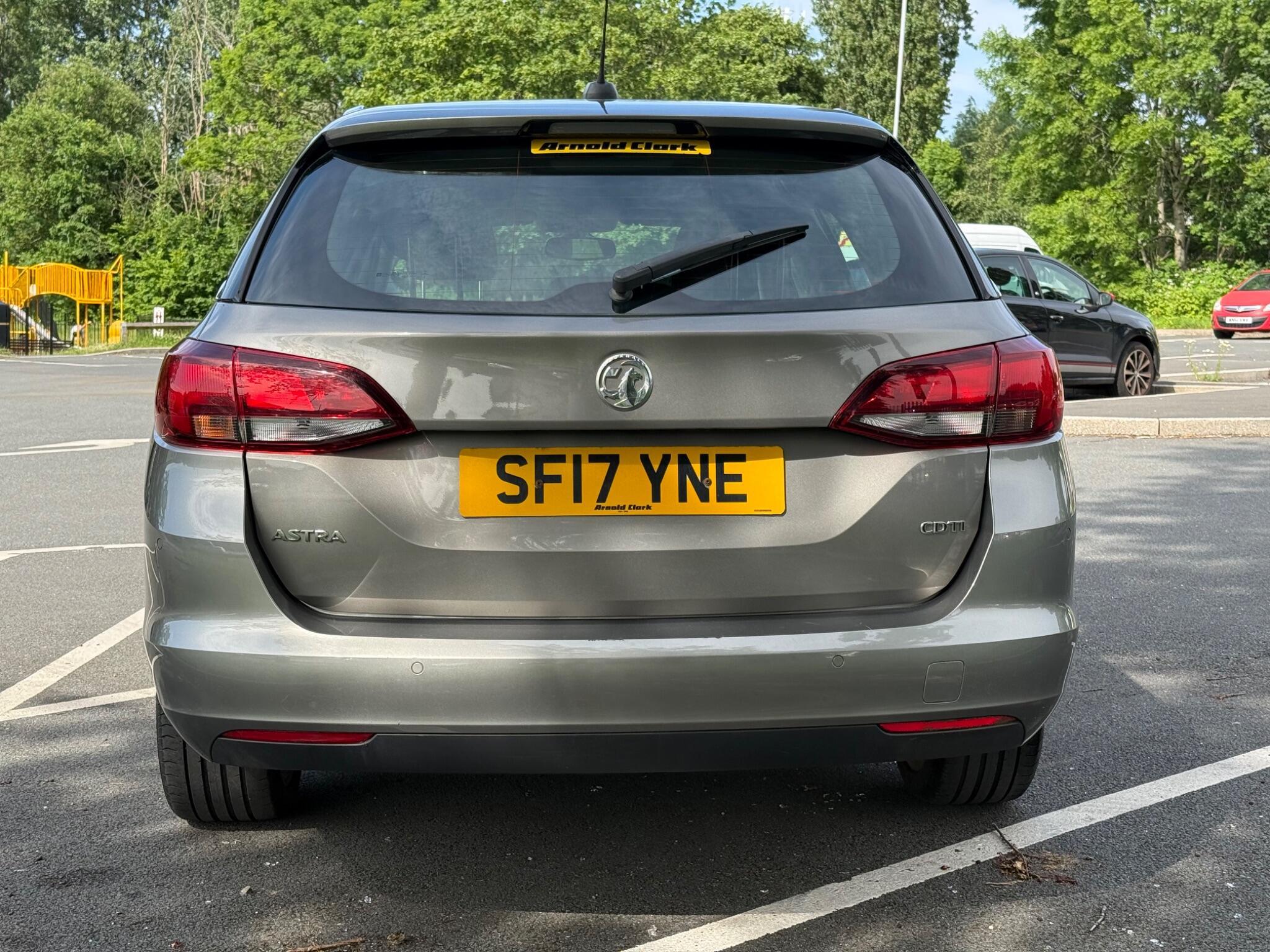 Vauxhall Astra - Image 6